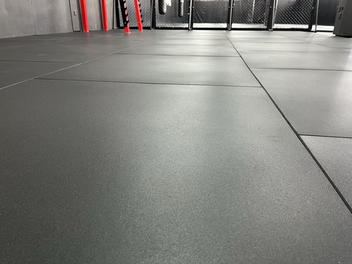 Gym flooring rubber tiles - -,